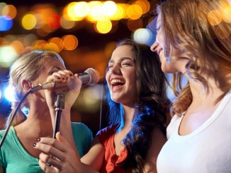 Women Singing